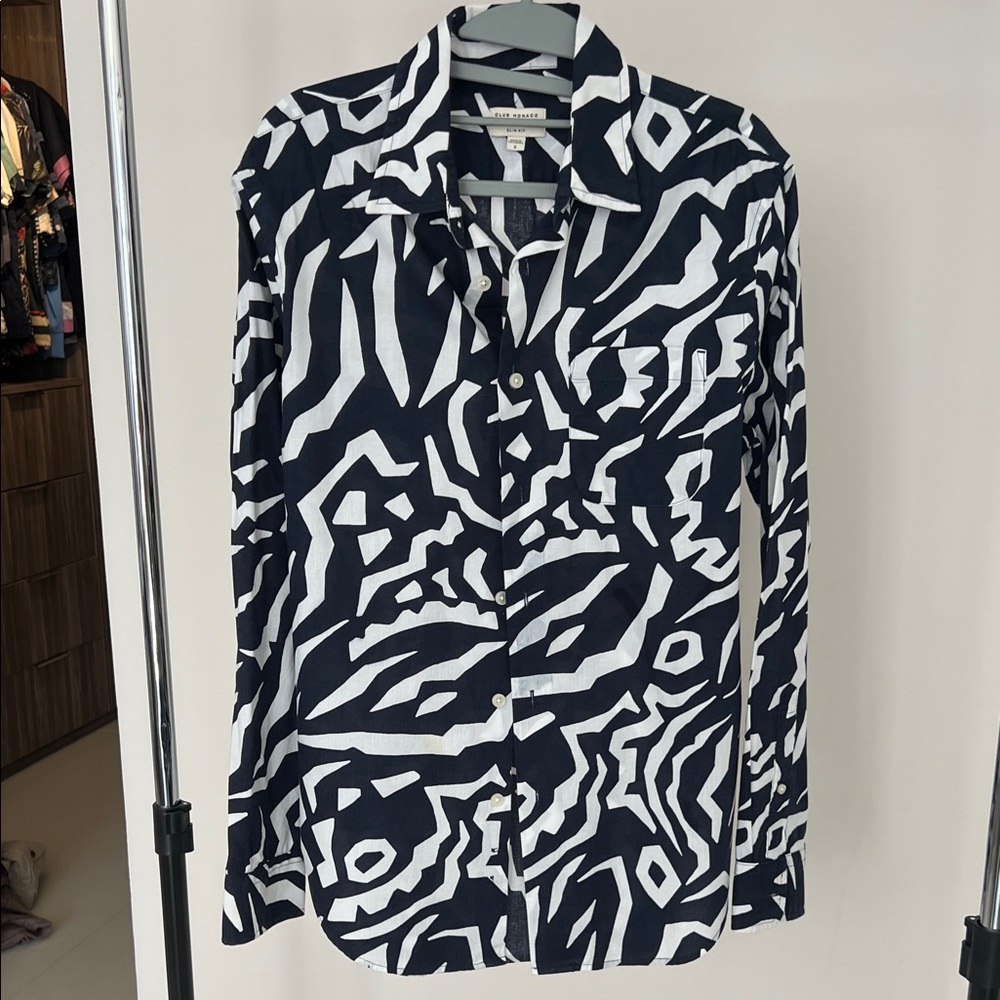 Club Monaco Black and White Geometric Button Down Shirt